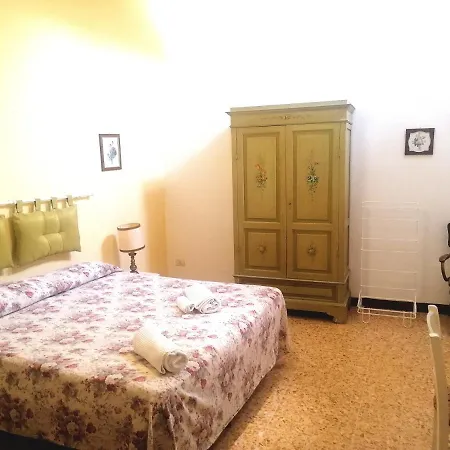 فندق مبيت وإفطار Casa Di Osio 3*