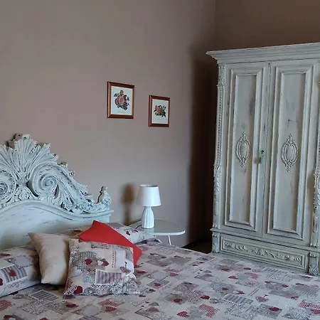 לינה וארוחת בוקר Casa Di Osio